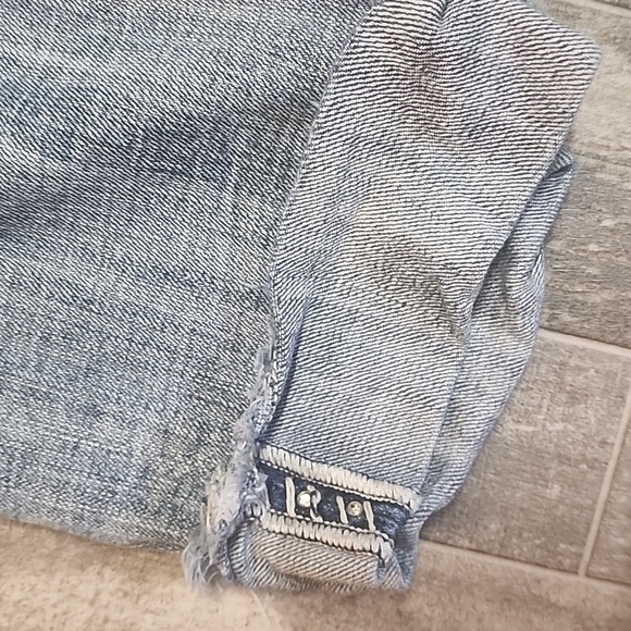 Miss Me brand Capri jeans - Picture 3 of 13